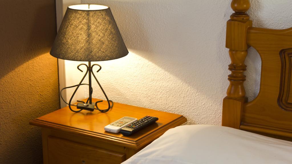 Hospedium Hostal Restaurante El Mirador De อาเตียนซา ภายนอก รูปภาพ